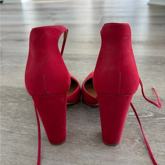 Steve Madden Vibrant Red Women's Heels - Picture 3 of 6